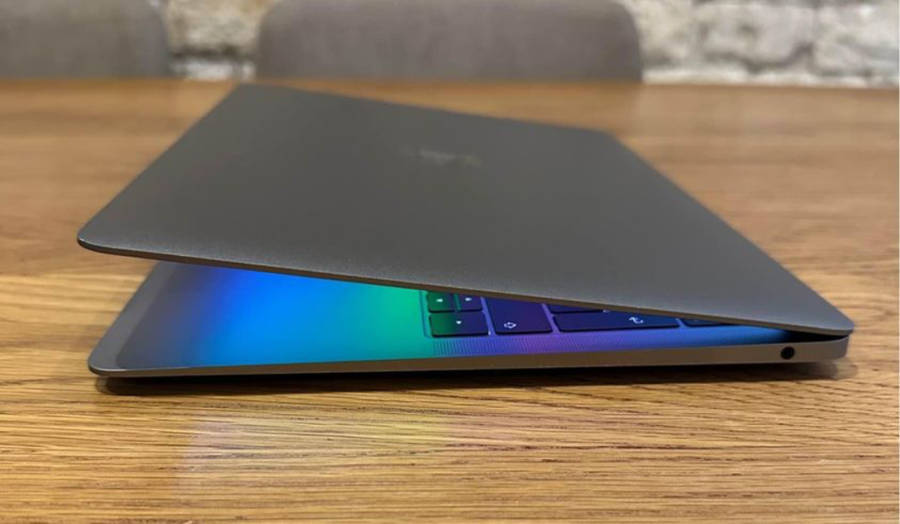 MACBOOK AIR 13` 2019 SPACE GREY INTEL CORE i5, 128GB SSD, 8GB RAM, 1.6GHZ  TOUCH ID