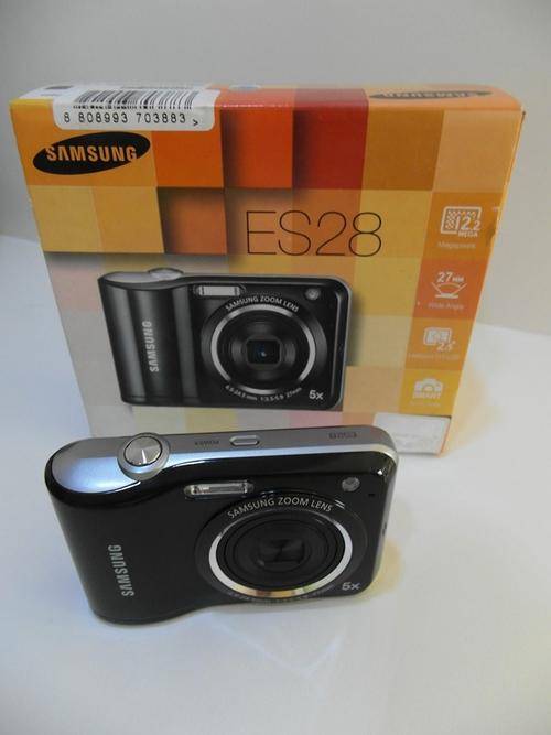 Samsung ES28 Digital Camera