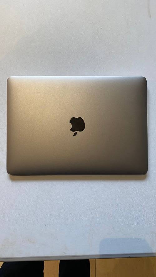Apple MacBook 12 Retina (2016 Model)