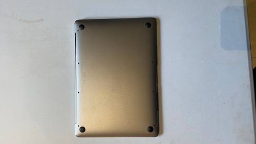 Apple MacBook 12 Retina (2016 Model)