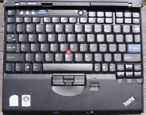 Lenovo ThinkPad X61s , Intel Core 2 Duo 1.4GHz, Windows 7 32 Bit, UltraBase Docking Station