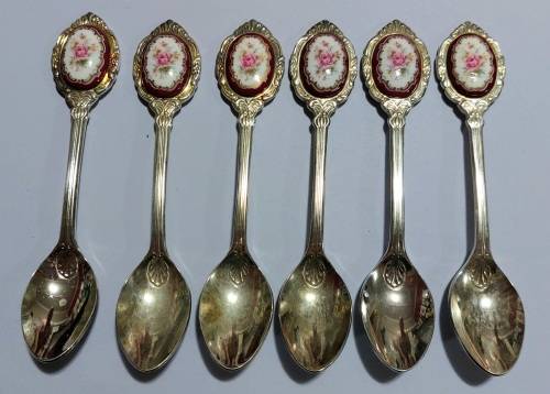 Pink Rose Motif Teaspoon Set in Fancy Box