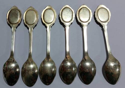 Pink Rose Motif Teaspoon Set in Fancy Box