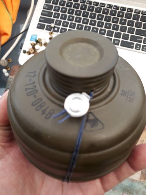 Special Forces German Army Gas Mask /Burn Kit Complete This Is A Must Have