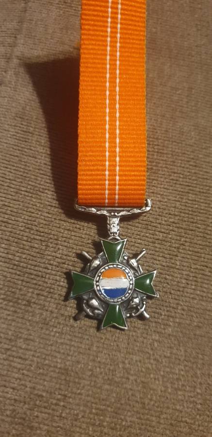 Honoris Crux Silver Miniature Medal