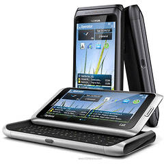 Nokia E7 & Blackberry Curve 8520 & Blackberry Curve 9320