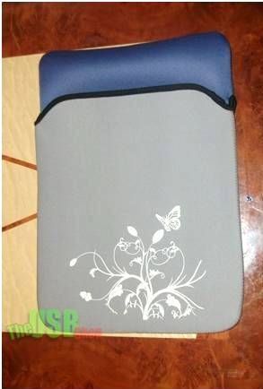Laptop Protector Sleeve 15 Inch!! Protect your laptop from bumbs and scratches!! Brand New!!