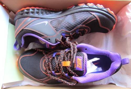 NIKE WILD TRAIL - SIZE 6 NEW IN BOX ***CRAZY R1 START***
