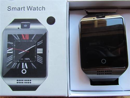FREE POSTAGE - Smart Watch with Watsapp,Pedometer, Bluetooth +++