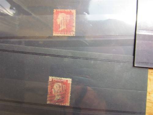 **R1 START** 25 X GB VICTORIA PENNY REDS ON CARDS - 1 BID FOR ALL