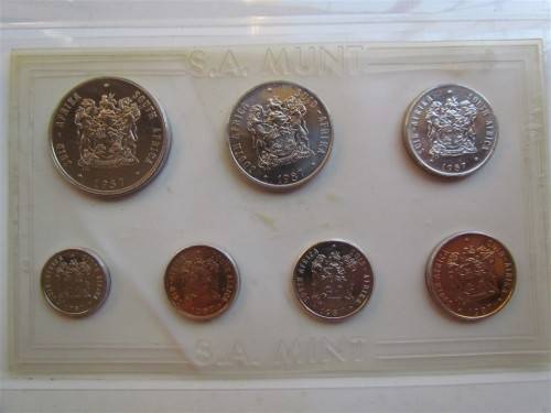 1987 UNCIRCULATED SET AS ISSUED BY SA MINT