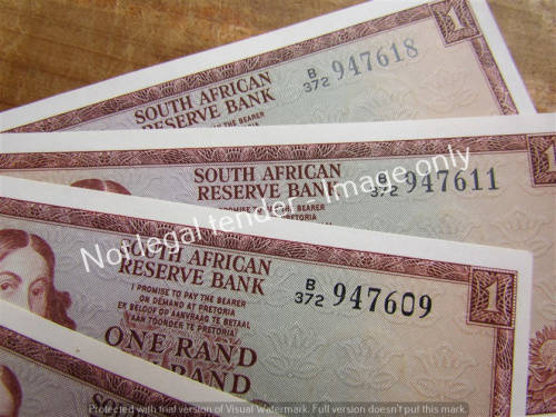4 x DE JONGH R1 NOTES (CLOSE NUMBERS) UNC **BID PER NOTE**