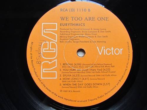EURYTHMICS - WE TOO ARE ONE - VINTAGE VINYL LP