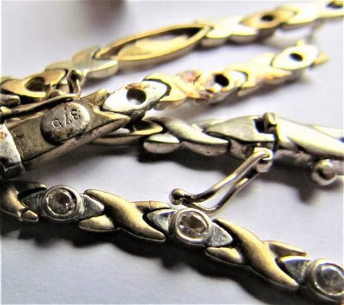 @CRAZY R1 START@ COLLECTION LOT ** COIN JEWELLERY +++ SEE PICS