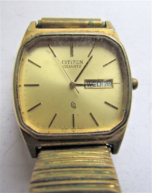 @@CRAZY R1 START@@ CITIZEN Vintage Watch**Dont know if working - see pics**