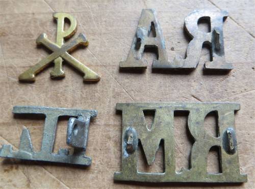 4 x Titles Lot - No Lugs