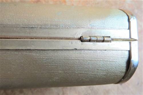 Vintage hinged + Catch clutch purse