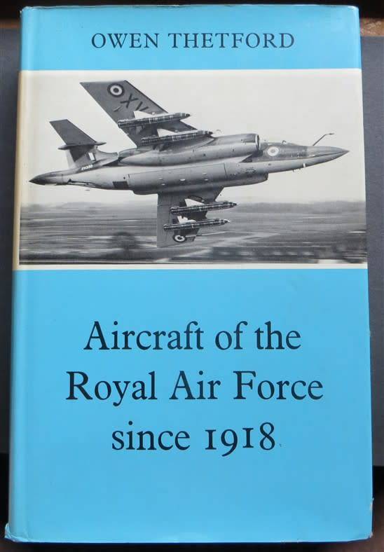 Aircraft of the Royal Airforce since 1918 - Owen Thetford