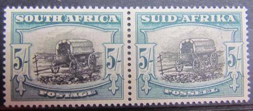 5 Shillings Mint Pair - Very Fine / Excellent Condition