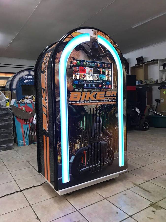 Jukebox Custom Design Digital Full Touch Screen 42 000 Songs
