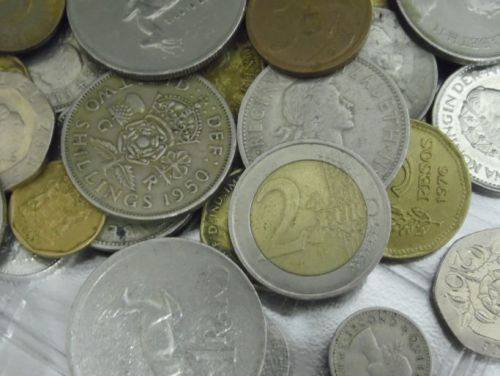 Circulated Collection coins from all over the world incl 9 x R5 unc Mandela coins