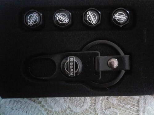 REPLACEMENT TYRE VALVE AIR CAPS WITH KEYCHAIN FOR NISSAN
