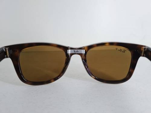 Ray-Ban Wayfarer Folding Sunglasses RB4105