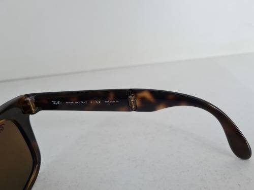 Ray-Ban Wayfarer Folding Sunglasses RB4105