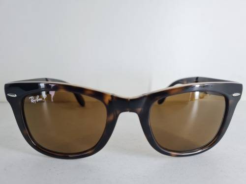Ray-Ban Wayfarer Folding Sunglasses RB4105