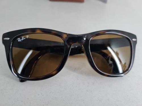 Ray-Ban Wayfarer Folding Sunglasses RB4105