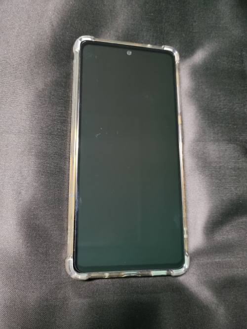 Samsung Galaxy S20 FE (No Charger)