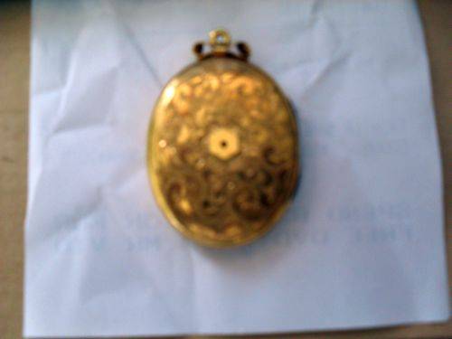 Beautiful Gold Plated Locket with chain