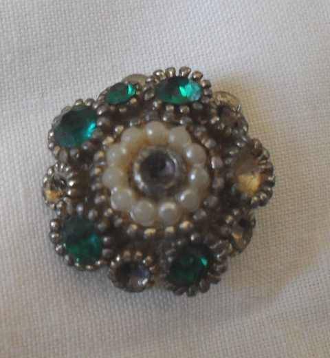 Beautiful Vintage Brooch.