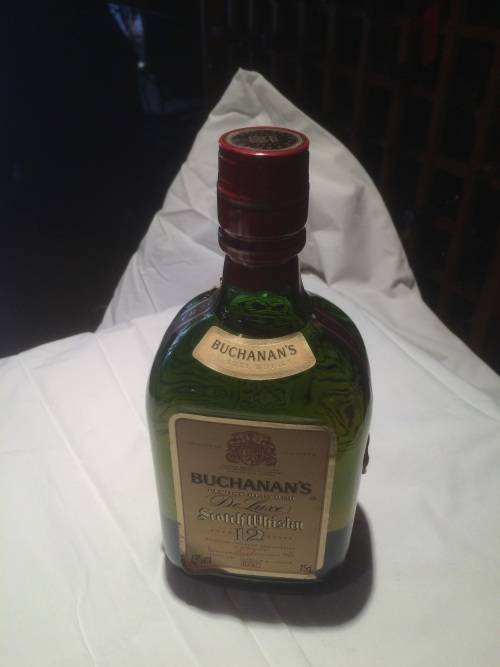 Buchanans 12 yr Whisky