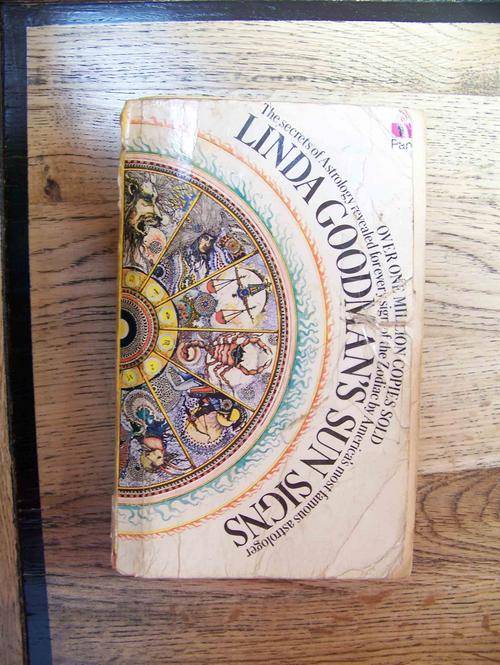 Linda Goodman's Sun Signs