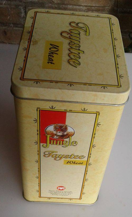Jungle taystee wheat tin