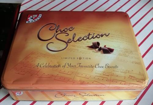 Bakers Choc selection tin