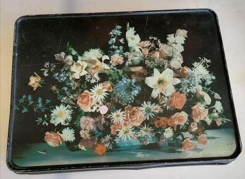 Vintage Weston biscuit tin