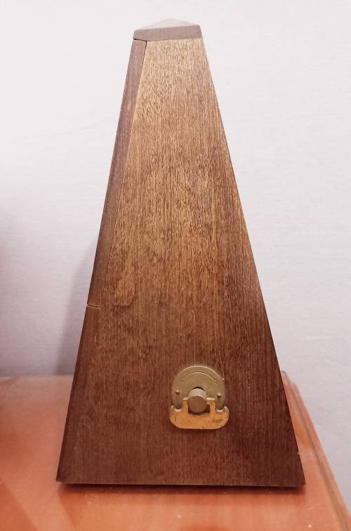 vintage wooden Seth Thomas #10 Metronome