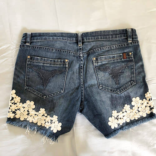 Denim shorts with embroidered detail, size 32