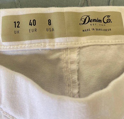 White Jeggings / Jeans Size 12