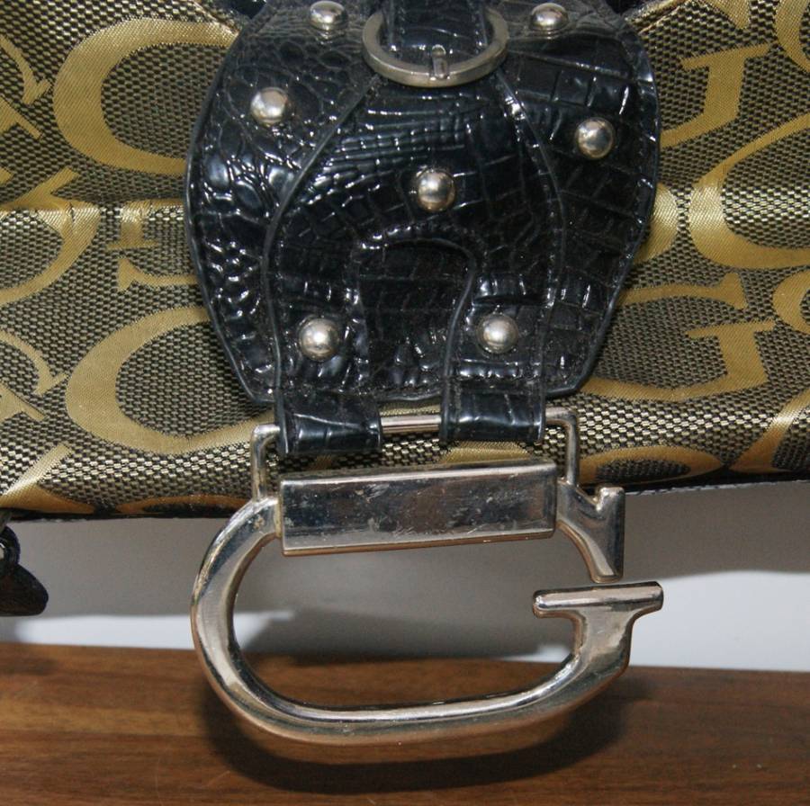 Gusto Handbag