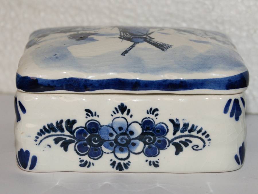 Delft Trinket Box @@@ CCCRRRAAAZZZYYY R1 START