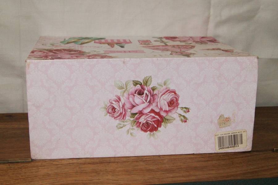 Gift Box