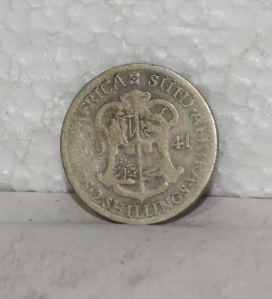 1941 Silver Florin (2 Shilling) (11g) @@@ R1 START