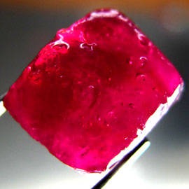 11.72CT ROUGH REDISH PINK NATURAL RUBY
