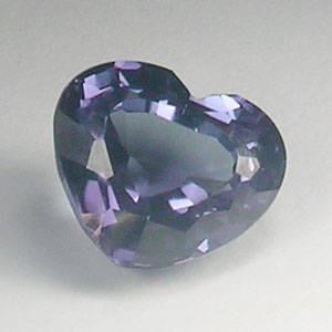 18.30ct HEART RUSSIAN COLOR CHANGE ALEXANDRITE