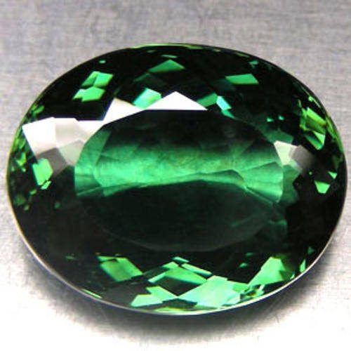 29.87ct OVAL CHROME GREEN QUARTZ