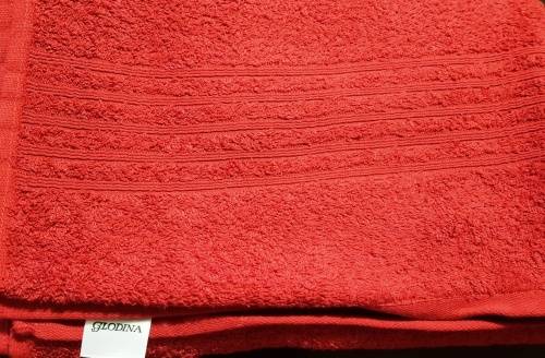 Red Bath Towels (Glodina)