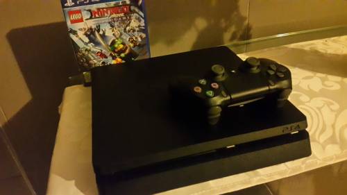 Play Station 4 Plus, Slim Version. 1TB and Single DualShock